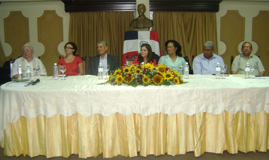 Los habitantes de Santa Lucía Presentan su propia visión de la comunidad, de aquí a cinco años.
