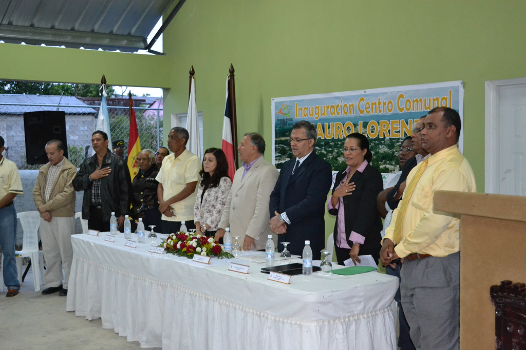 Ayuntamiento de Santiago inaugura Centro Comunal “Mauro Lorenzo”  en el barrio Santa Lucía