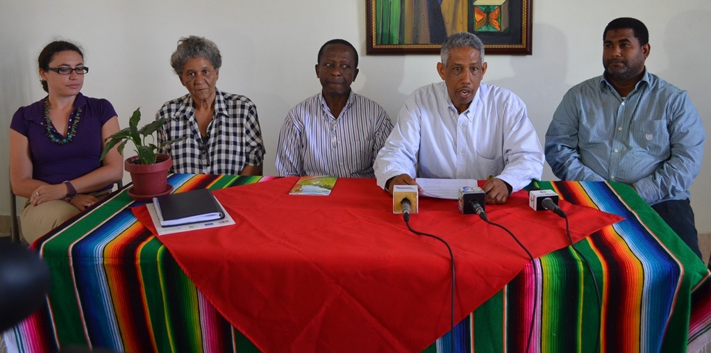Organizaciones de Santiago demandan un Presupuesto 2013 con mayor inversión social y apartado de las directrices del FMI.