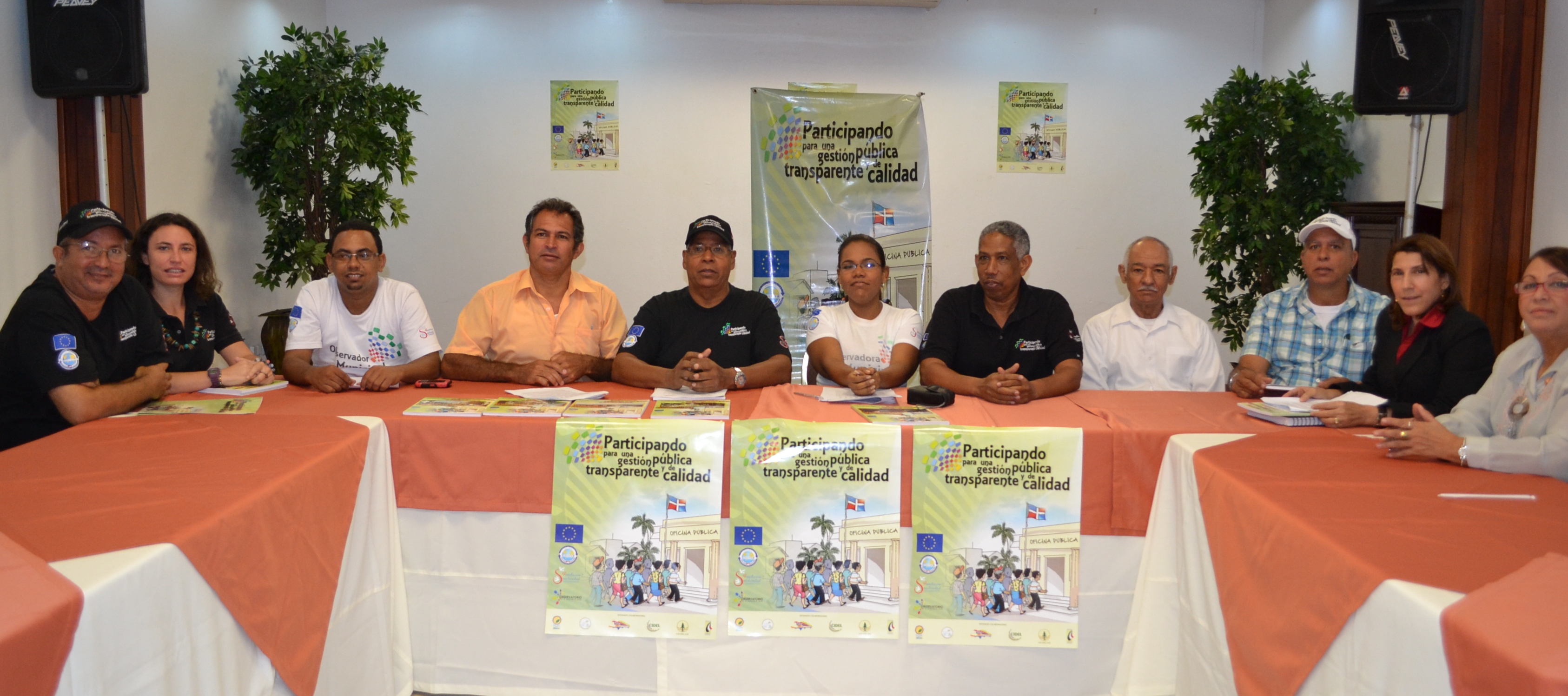 Evalúan el desempeño de gobiernos locales de la Provincia de Santiago