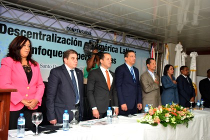 La República Dominicana cuenta con condiciones favorables para avanzar en el proceso de descentralización del Estado