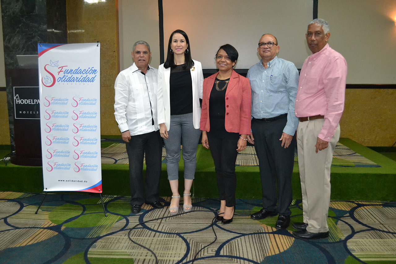 Fundación Solidaridad realiza presentación informe sobre credibilidad presupuestaria en el sector salud
